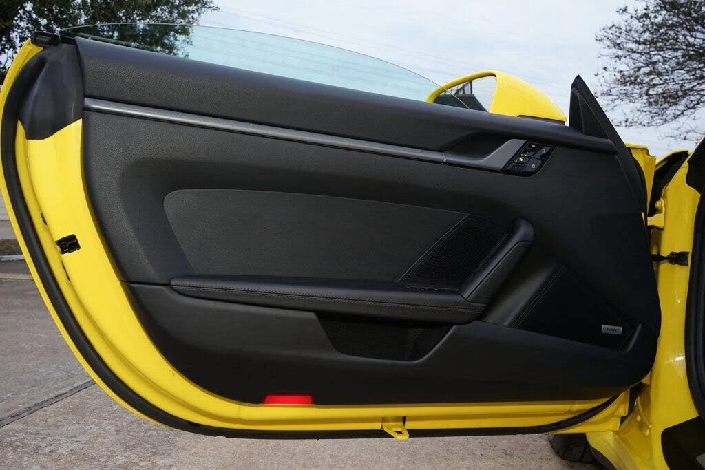 2021 Porsche 992 Carrera - Image 23 of 31