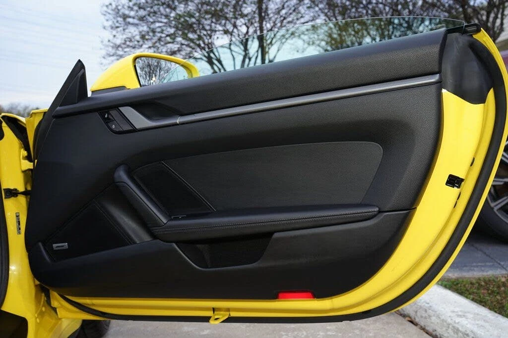 2021 Porsche 992 Carrera - Image 24 of 31