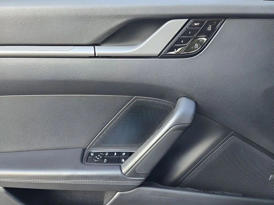 2021 Porsche 992 Carrera - Image 18 of 31