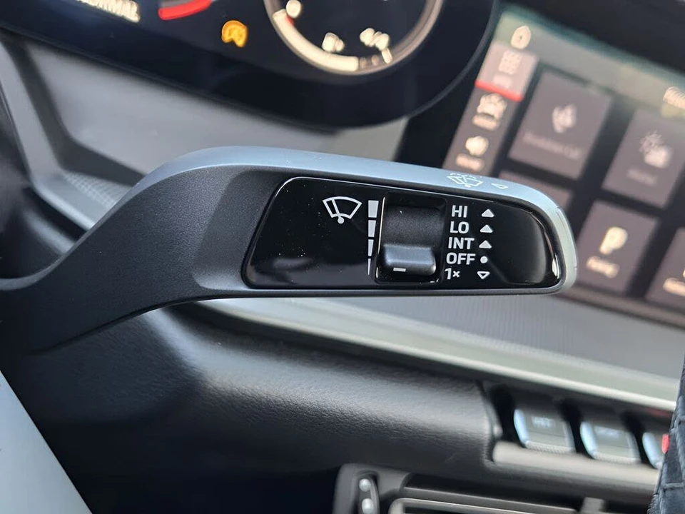 2021 Porsche 992 Carrera - Image 30 of 31