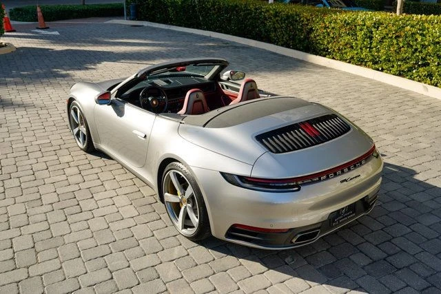 2021 Porsche 992 Carrera - Image 19 of 21