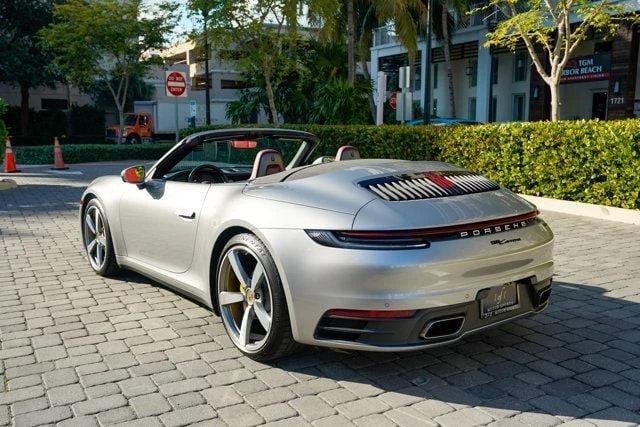2021 Porsche 992 Carrera - Image 18 of 21
