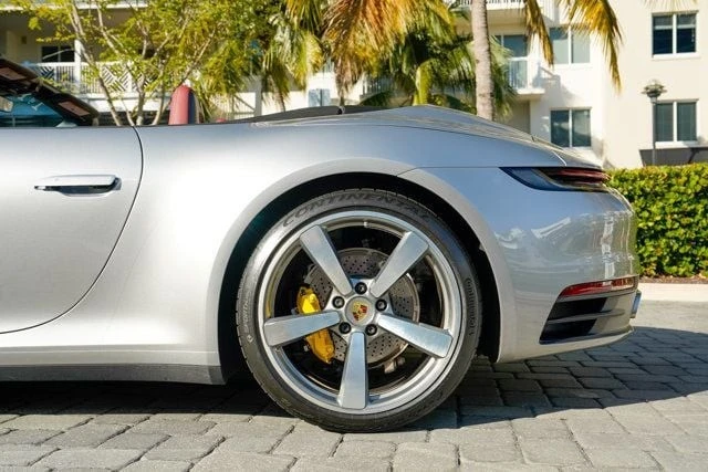 2021 Porsche 992 Carrera - Image 14 of 21