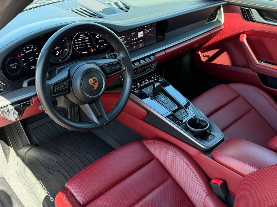 2021 Porsche 992 Carrera - Image 4 of 5