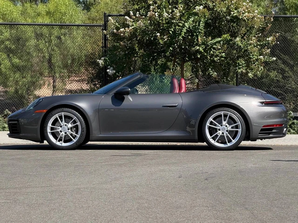 2021 Porsche 992 Carrera - Image 2 of 5