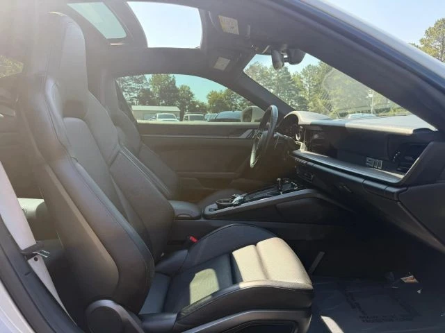 2021 Porsche 992 Carrera - Image 26 of 31