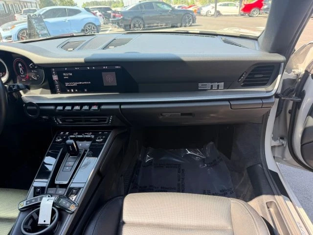 2021 Porsche 992 Carrera - Image 28 of 31