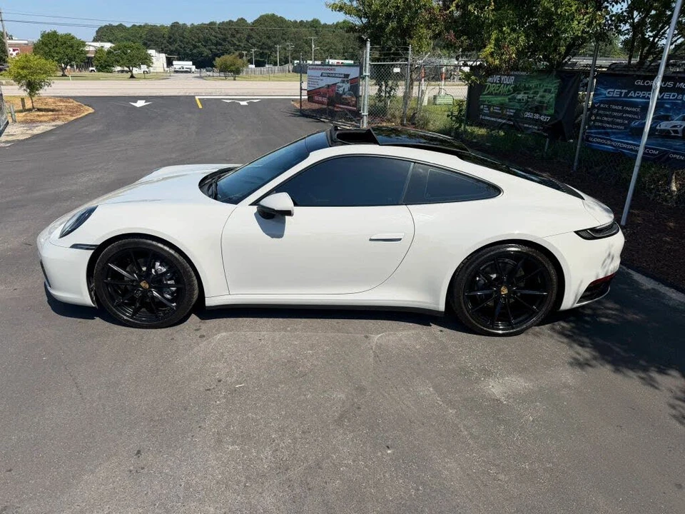 2021 Porsche 992 Carrera - Image 11 of 31
