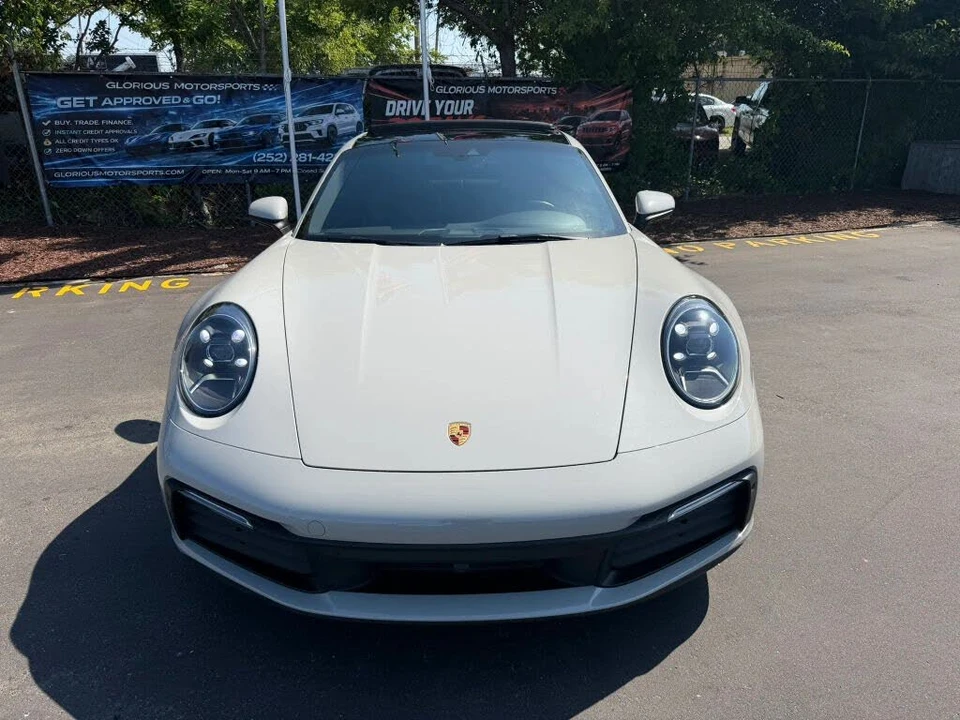 2021 Porsche 992 Carrera - Image 3 of 31