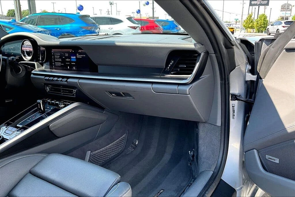 2021 Porsche 992 Carrera - Image 19 of 31