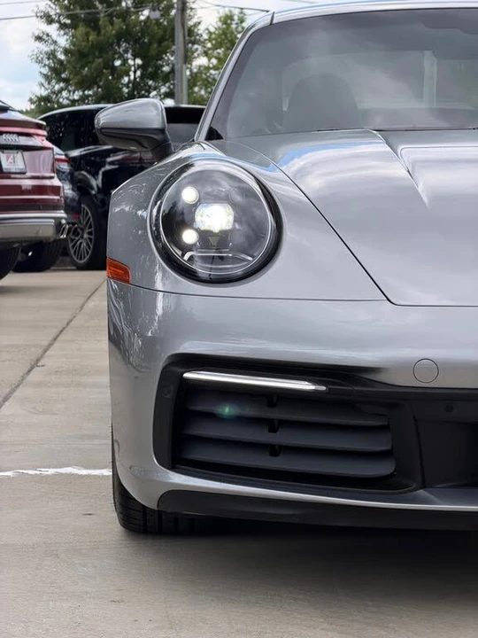 2021 Porsche 992 Carrera - Image 11 of 31