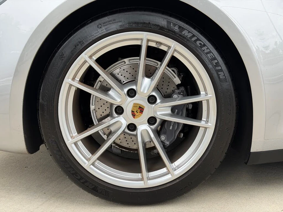 2021 Porsche 992 Carrera - Image 21 of 31