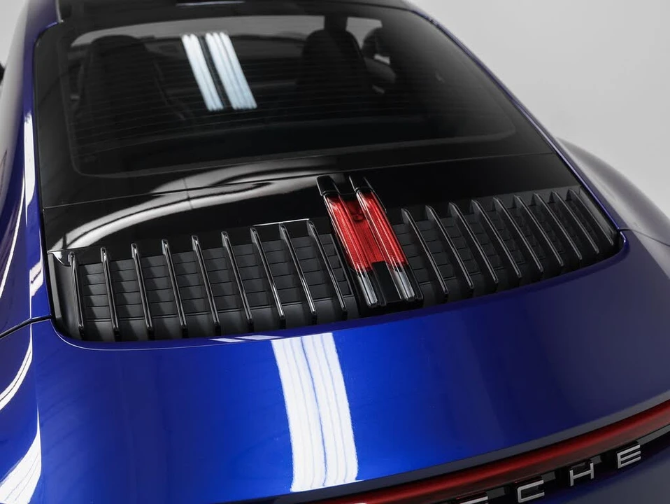 2021 Porsche 992 Carrera - Image 19 of 31