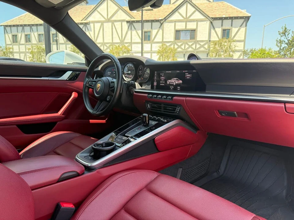 2021 Porsche 992 Carrera - Image 24 of 31
