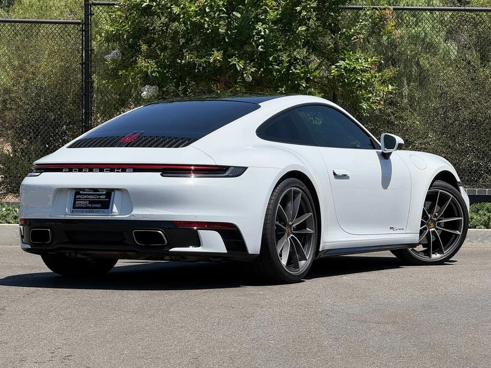 2021 Porsche 992 Carrera - Image 7 of 31