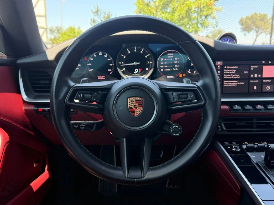 2021 Porsche 992 Carrera - Image 15 of 31