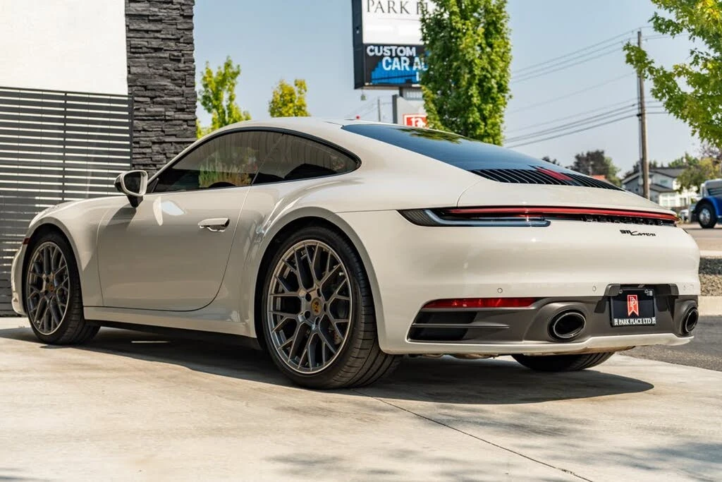 2021 Porsche 992 Carrera - Image 12 of 31