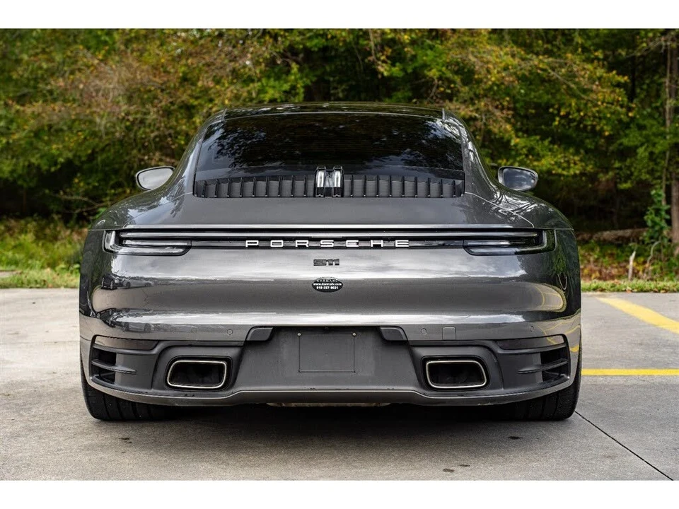 2021 Porsche 992 Carrera - Image 10 of 31