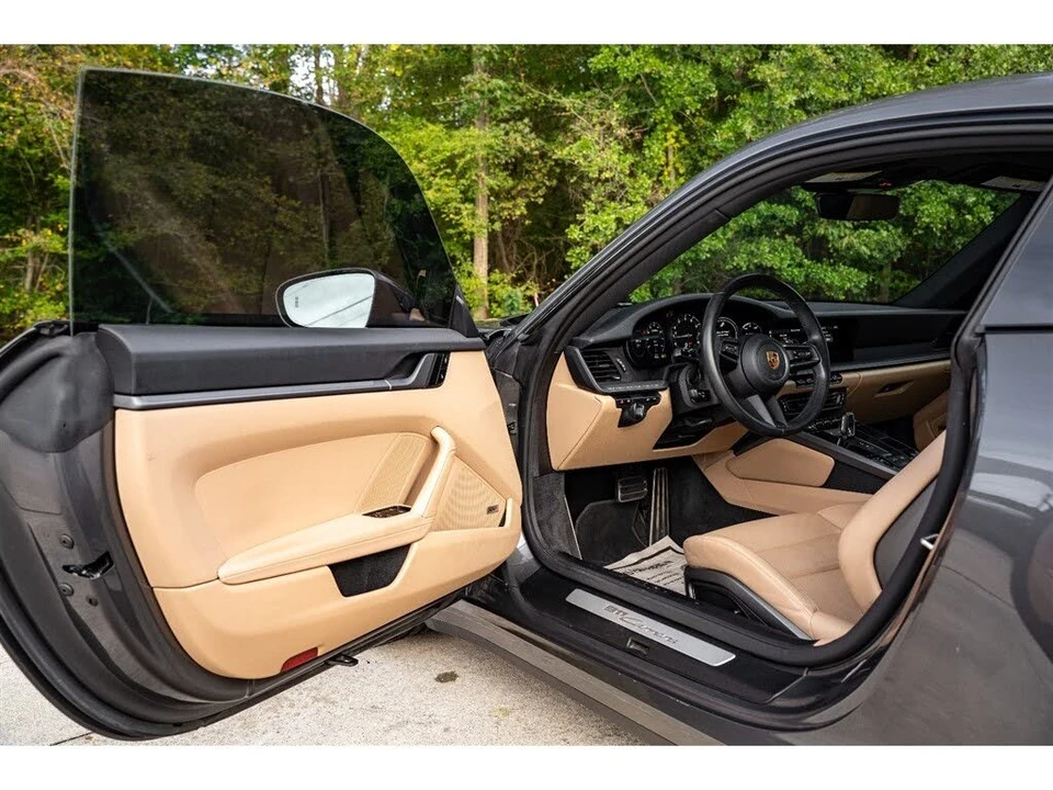 2021 Porsche 992 Carrera - Image 21 of 31