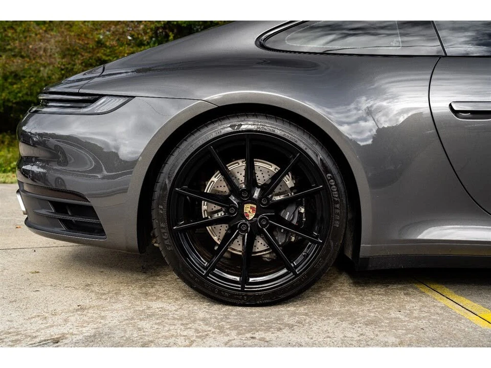 2021 Porsche 992 Carrera - Image 4 of 31