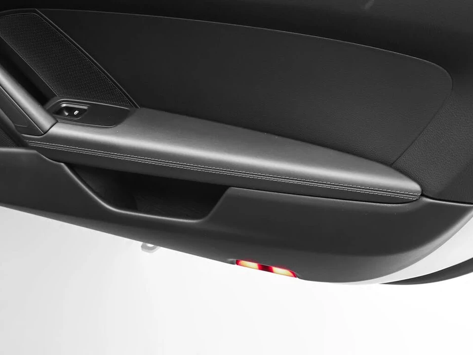 2021 Porsche 992 Carrera - Image 28 of 31
