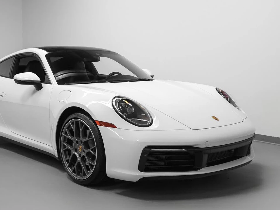 2021 Porsche 992 Carrera - Image 9 of 31