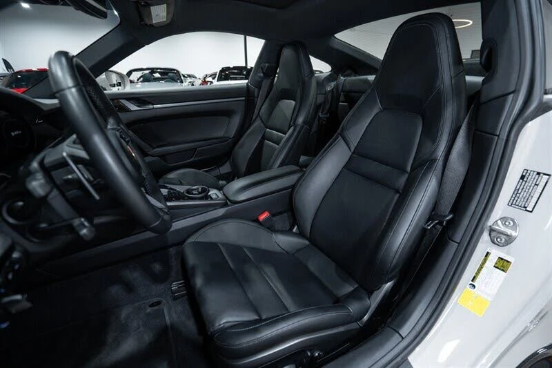 2021 Porsche 992 Carrera - Image 20 of 31