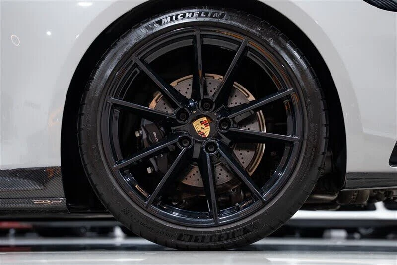 2021 Porsche 992 Carrera - Image 13 of 31
