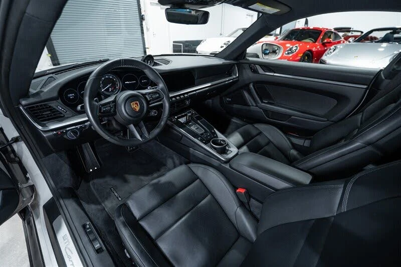 2021 Porsche 992 Carrera - Image 18 of 31