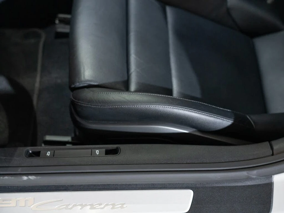 2021 Porsche 992 Carrera - Image 13 of 25