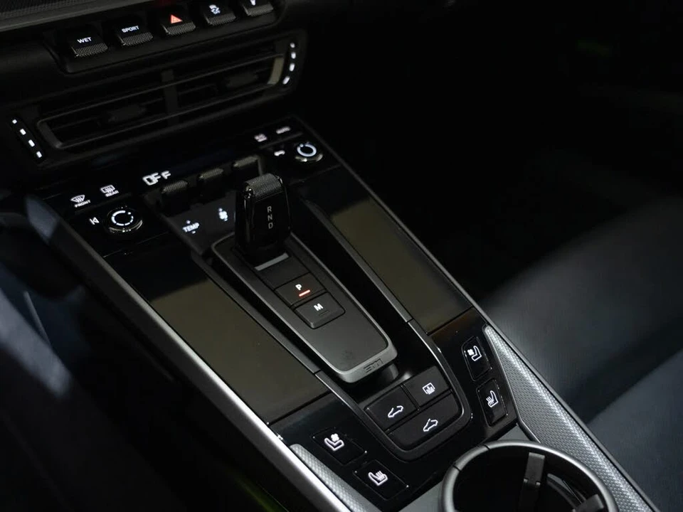 2021 Porsche 992 Carrera - Image 21 of 25