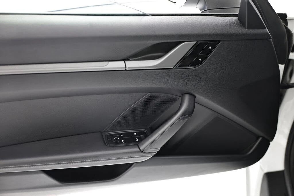 2021 Porsche 992 Carrera - Image 19 of 31