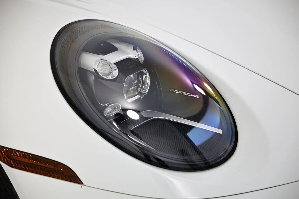 2021 Porsche 992 Carrera - Image 17 of 31