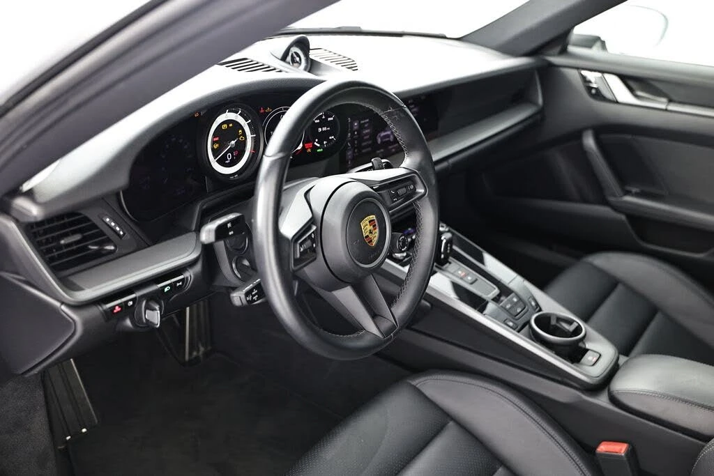 2021 Porsche 992 Carrera - Image 4 of 31