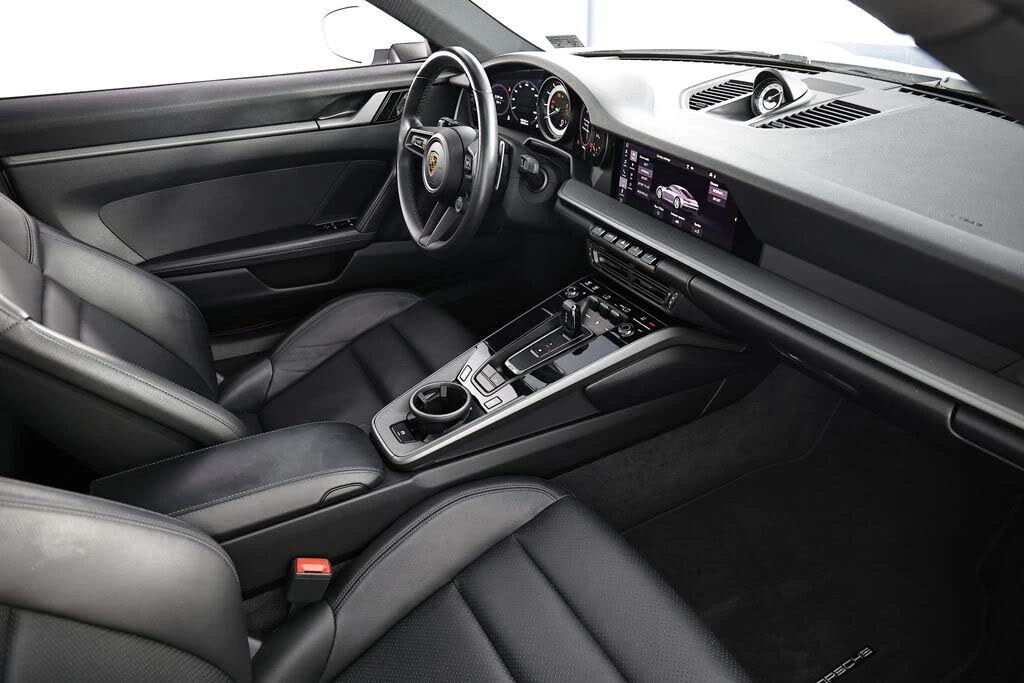 2021 Porsche 992 Carrera - Image 28 of 31