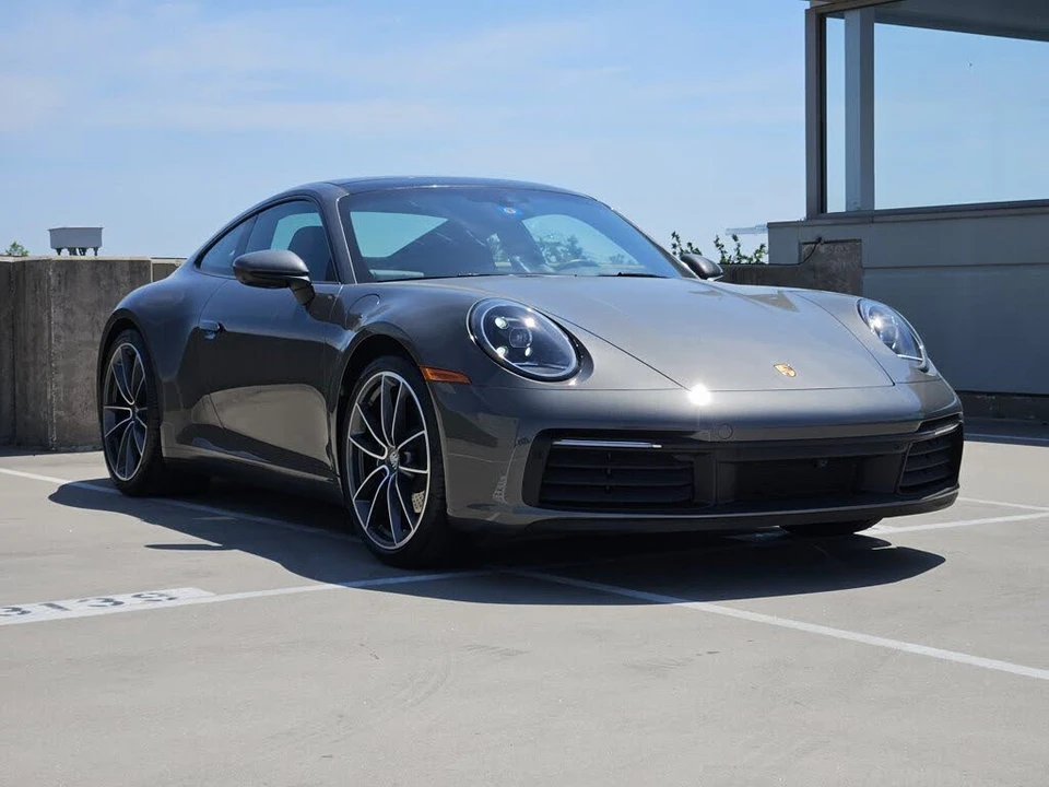 2021 Porsche 992 Carrera - Image 10 of 31