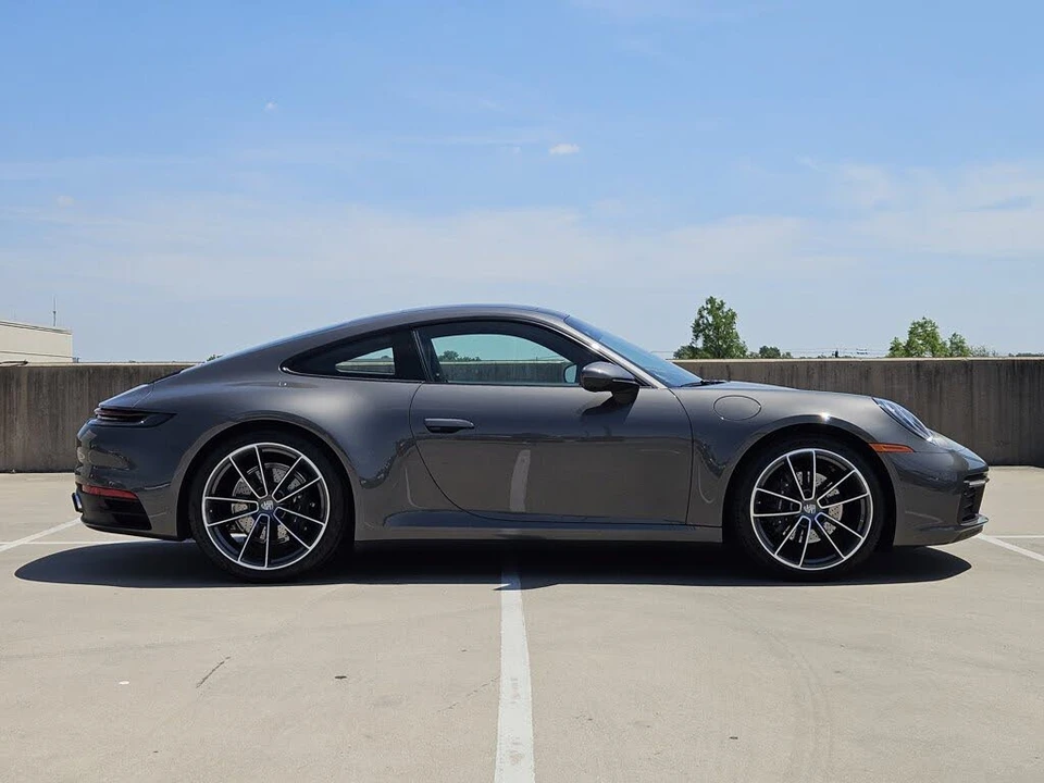 2021 Porsche 992 Carrera - Image 9 of 31