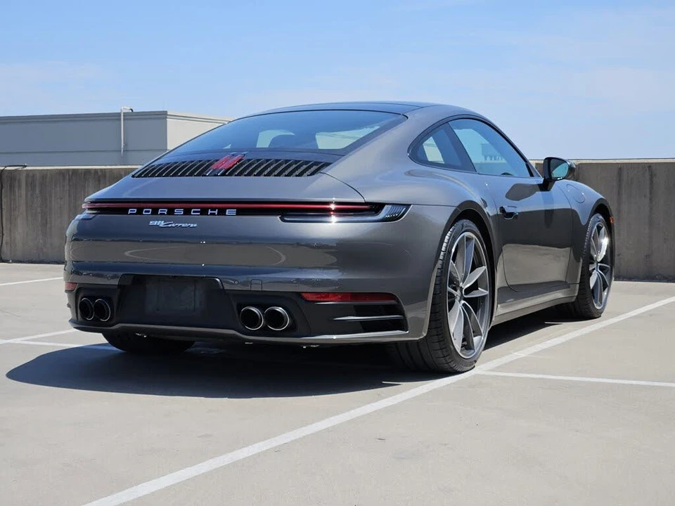 2021 Porsche 992 Carrera - Image 8 of 31