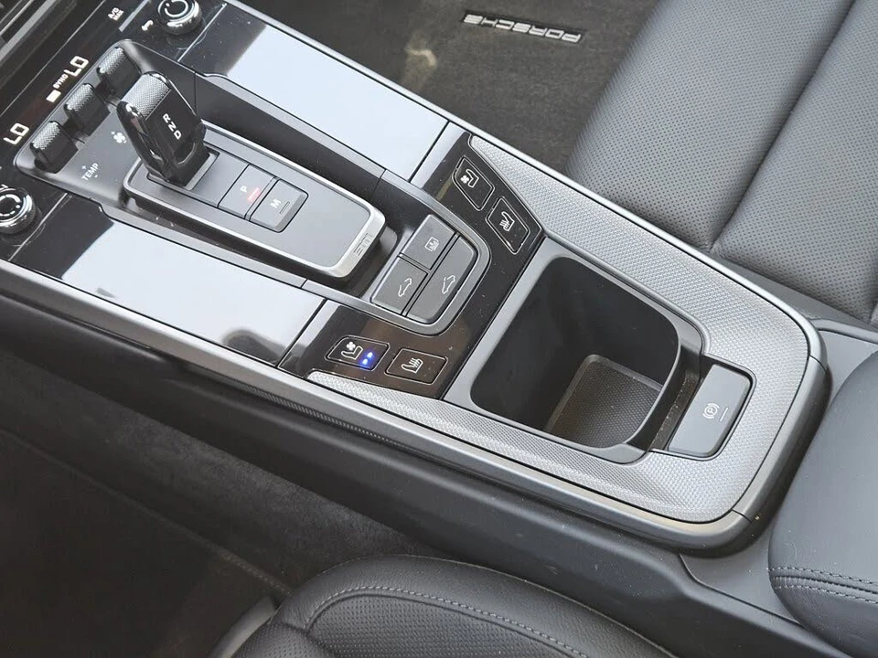 2021 Porsche 992 Carrera - Image 20 of 31