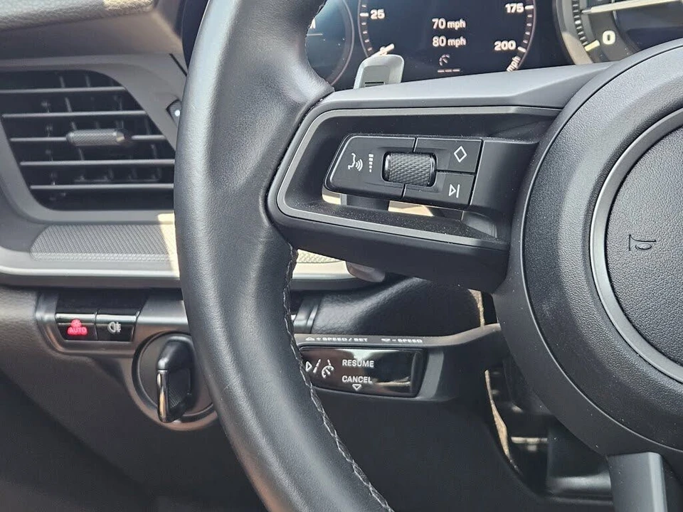 2021 Porsche 992 Carrera - Image 26 of 31