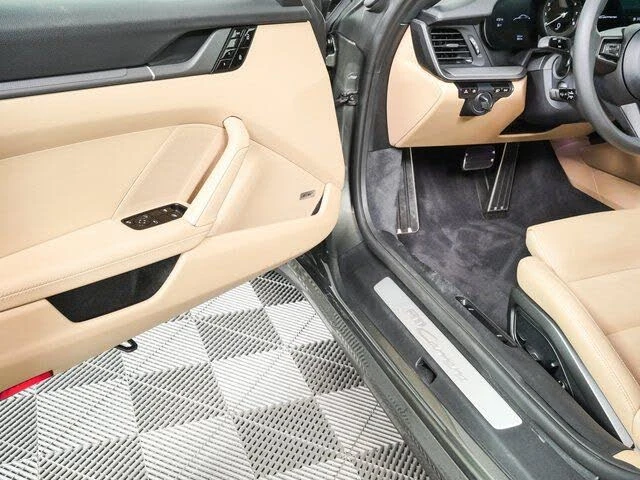 2021 Porsche 992 Carrera - Image 8 of 31
