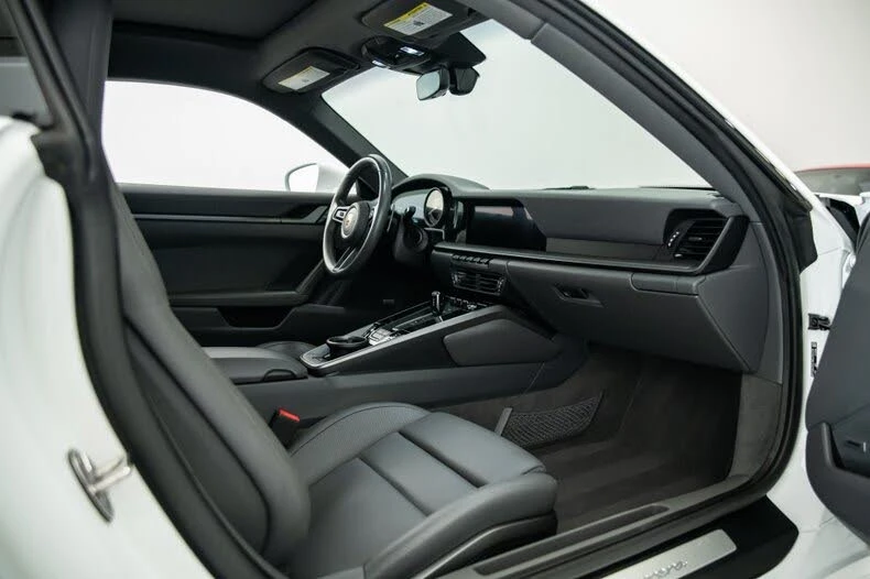 2021 Porsche 992 Carrera - Image 11 of 25