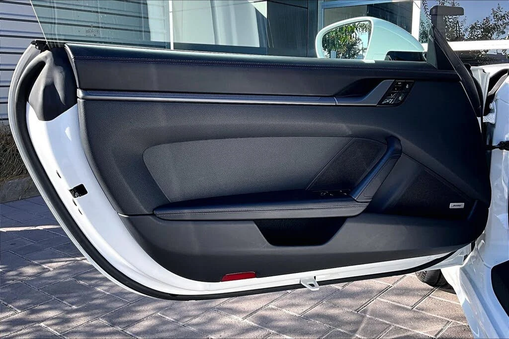 2021 Porsche 992 Carrera - Image 20 of 30