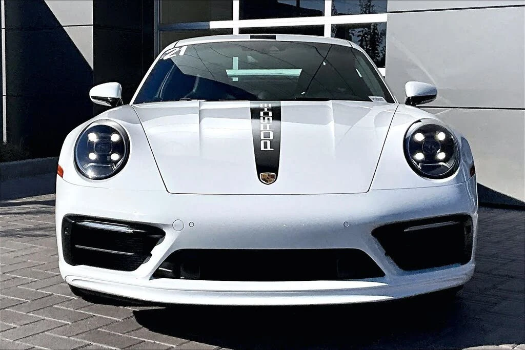 2021 Porsche 992 Carrera - Image 2 of 30