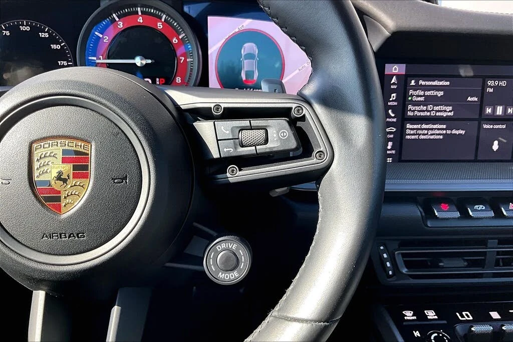 2021 Porsche 992 Carrera - Image 17 of 30