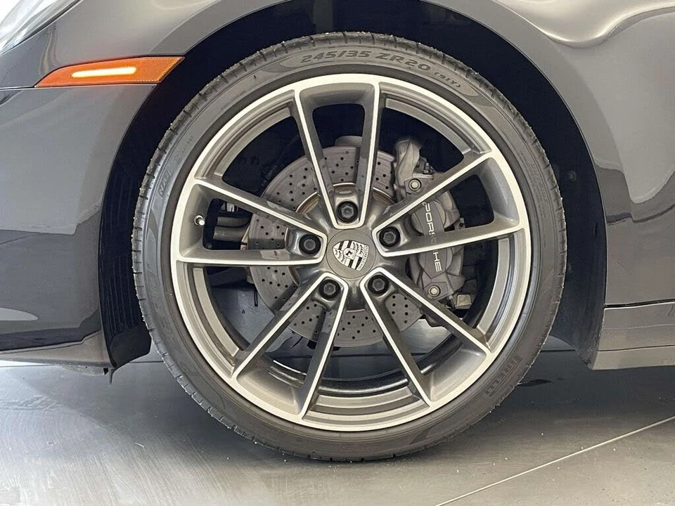 2021 Porsche 992 Carrera - Image 11 of 31