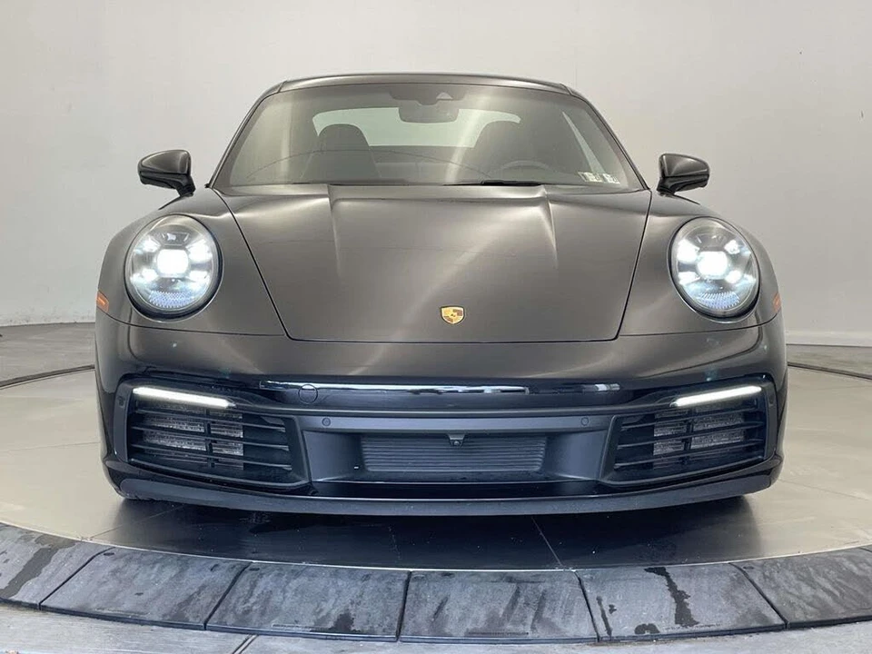 2021 Porsche 992 Carrera - Image 10 of 31