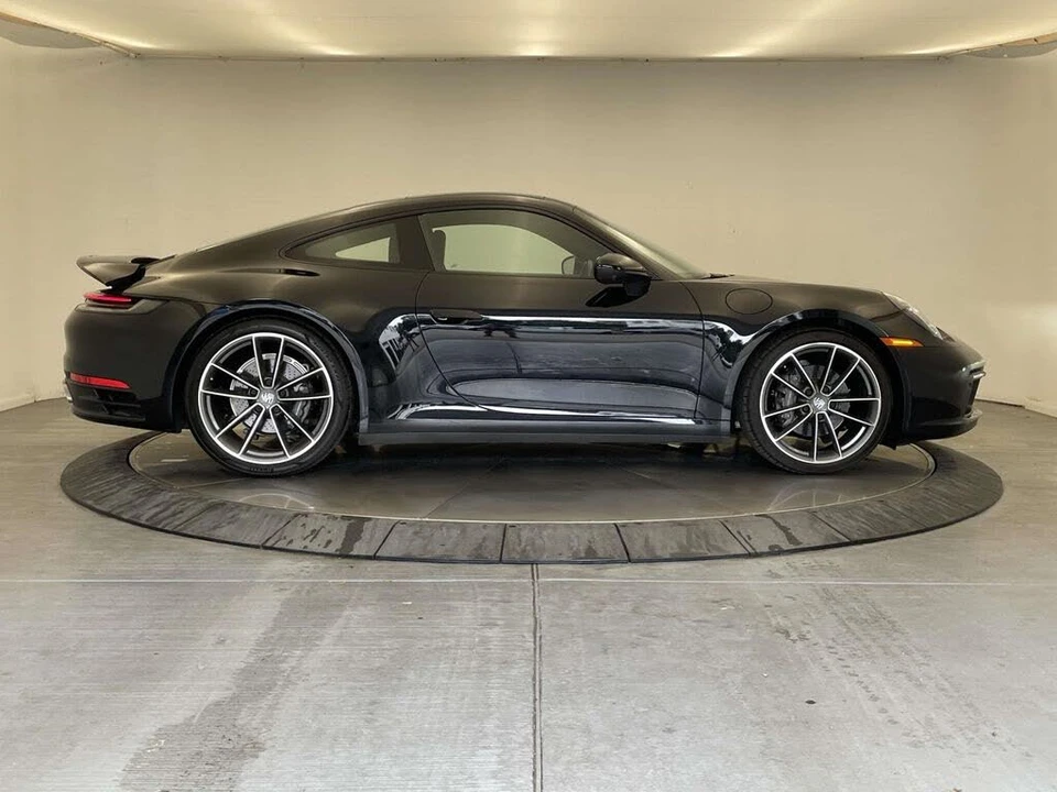 2021 Porsche 992 Carrera - Image 8 of 31