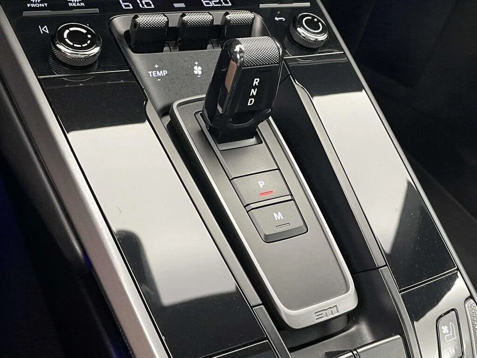2021 Porsche 992 Carrera - Image 29 of 31