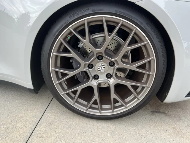 2021 Porsche 992 Carrera - Image 13 of 31